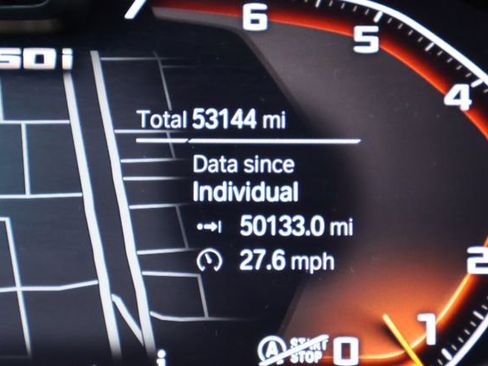 Used 2022 BMW X7 M50i AWD/4WD image 28