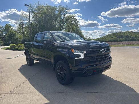 New 2026 Chevrolet Silverado 1500 LT Trail Boss AWD/4WD image 3
