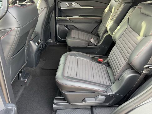 New 2026 Ford Explorer ST-Line image 10