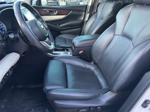 Used 2021 Subaru Ascent Touring w/ Popular Package #2A image 9