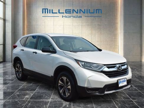 Used 2018 Honda CR-V LX image 6