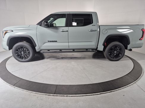 New 2026 Toyota Tundra Limited AWD/4WD image 2