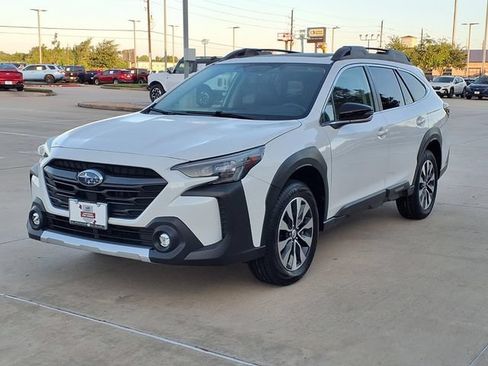 Certified 2024 Subaru Outback Limited AWD/4WD image 3