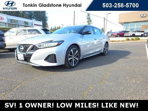 Used 2023 Nissan Maxima SV w/ Floor Mat Group image 3