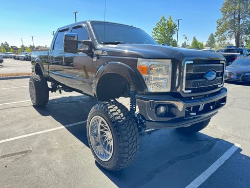 Used 2015 Ford F250 Platinum w/ FX4 Off-Road Package AWD/4WD image 7