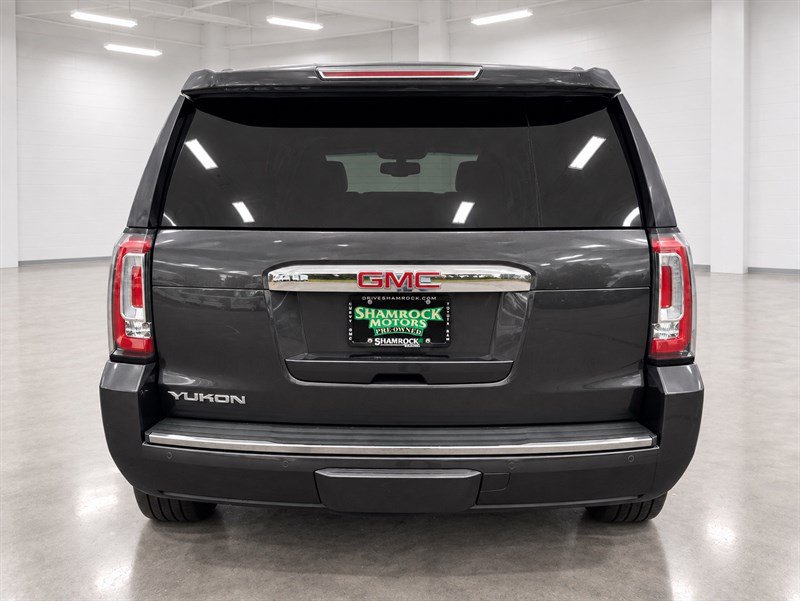 Used 2017 GMC Yukon Denali w/ Open Road Package AWD/4WD image 6