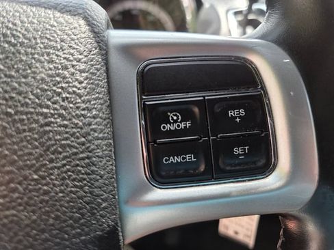 Used 2020 Dodge Grand Caravan GT FWD image 26