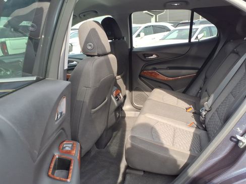 Used 2019 Chevrolet Equinox LT AWD/4WD image 14
