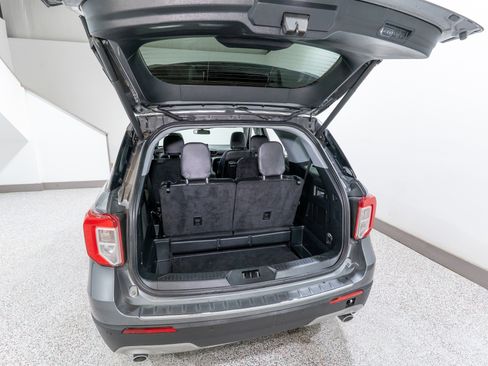 Used 2024 Ford Explorer Limited w/ Limited Technology Package image 35