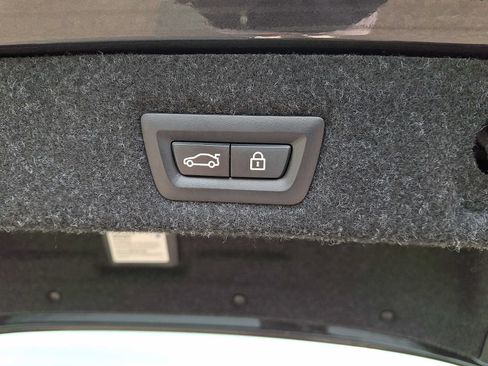 Used 2023 BMW 530i xDrive w/ Premium Package AWD/4WD image 31