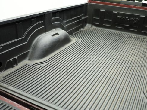 Used 2022 RAM 3500 Laramie w/ Night Edition image 8