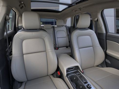 New 2026 Lincoln Corsair Grand Touring image 32