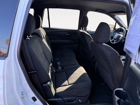Used 2022 Honda Pilot Sport image 18