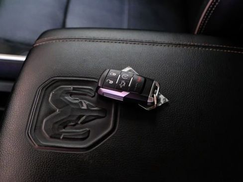 Used 2020 RAM 3500 Laramie AWD/4WD image 65