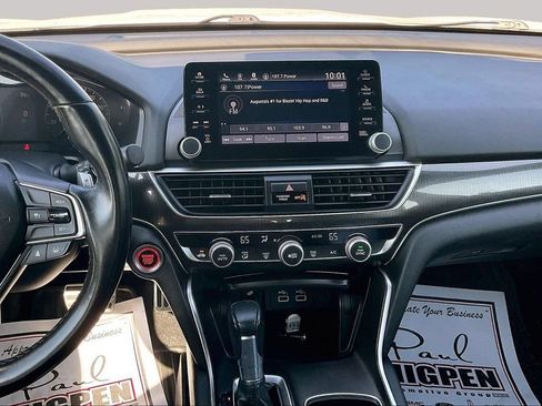 Used 2022 Honda Accord Sport image 6