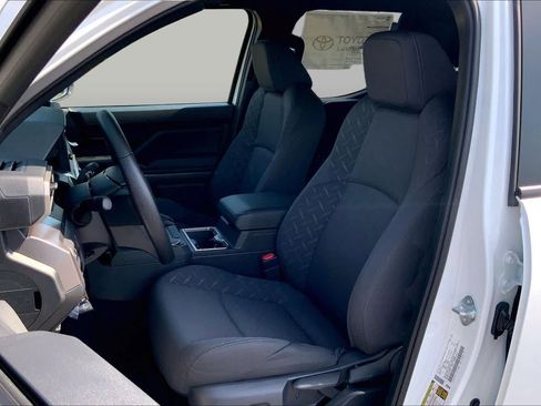 New 2026 Toyota Tacoma SR5 RWD image 9