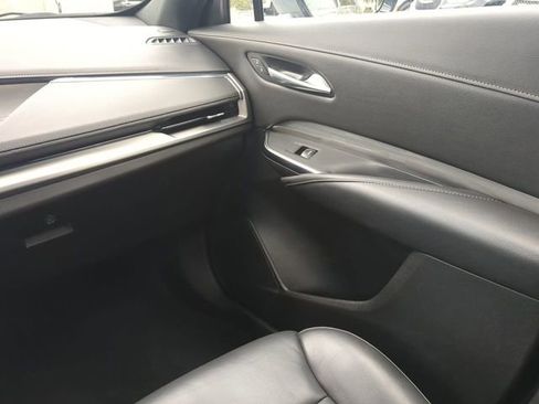 Used 2024 Cadillac XT4 Premium Luxury FWD image 20