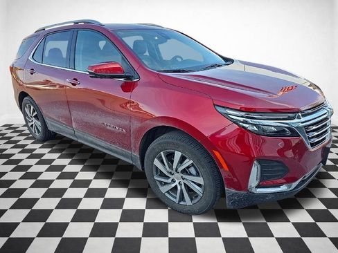 Used 2024 Chevrolet Equinox Premier image 30