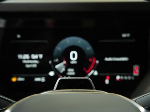New 2026 GMC Yukon XL AT4 w/ AT4 Premium Plus Package AWD/4WD image 39