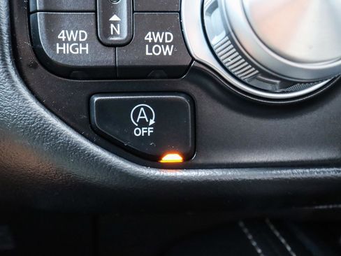 Used 2020 RAM 1500 Limited image 15