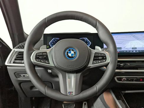 New 2026 BMW X5 xDrive50e w/ M Sport Package AWD/4WD image 25