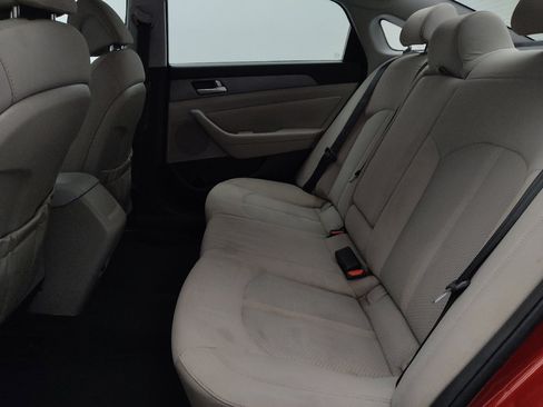 Used 2015 Hyundai Sonata SE w/ Option Group 09 FWD image 18