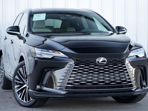 Used 2024 Lexus RX 350 Premium Plus w/ Convenience Package image 4