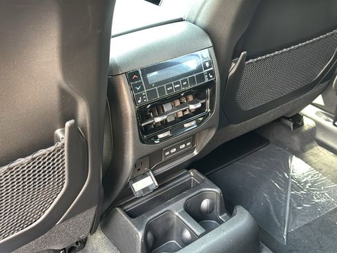 New 2026 Jeep Grand Cherokee L Limited AWD/4WD image 28