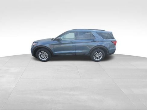 New 2026 Ford Explorer Active image 3