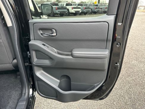 New 2026 Nissan Frontier SV w/ SV Convenience Package image 16