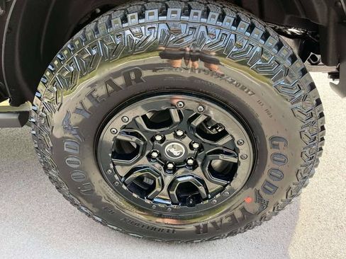 New 2026 Ford Bronco Badlands w/ Wildtrak Package AWD/4WD image 11