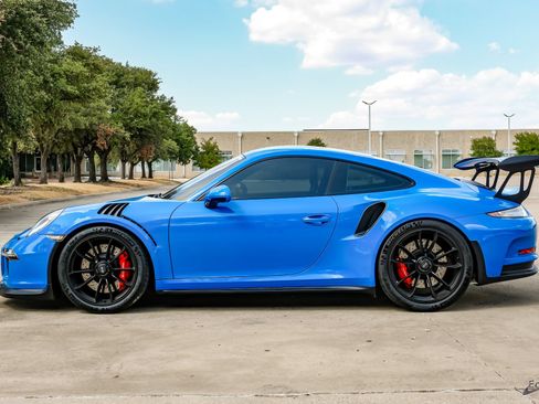 Used 2016 Porsche 911 GT3 RS RWD image 8