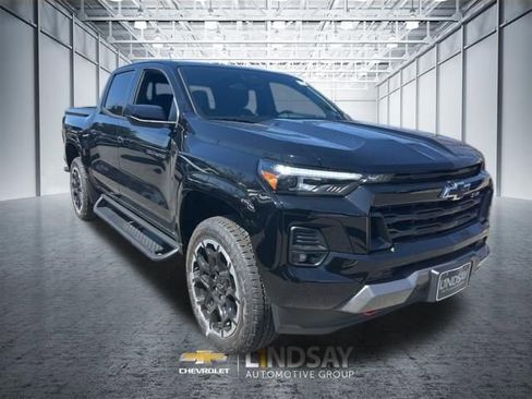 New 2026 Chevrolet Colorado Z71 w/ Z71 Convenience Package 2 AWD/4WD image 3