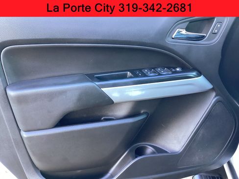 Used 2022 Chevrolet Colorado ZR2 image 17