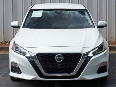 Used 2022 Nissan Altima 2.5 SV FWD image 39