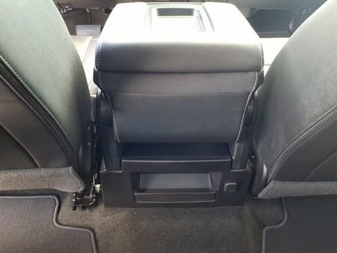 Used 2018 GMC Sierra 1500 SLT w/ SLT Premium Package AWD/4WD image 16