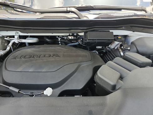 Used 2025 Honda Ridgeline TrailSport image 21