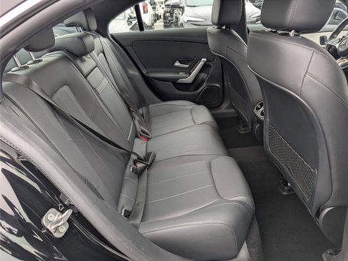 Used 2025 Mercedes-Benz CLA 250 4MATIC image 12