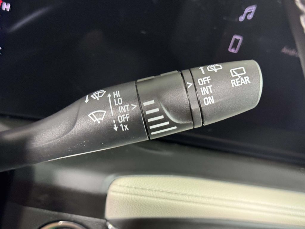Used 2024 Buick Encore GX Sport Touring w/ Experience Buick Package FWD image 24