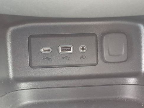 Used 2024 Chevrolet Equinox LT AWD/4WD image 19