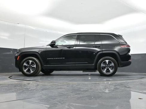 Used 2022 Jeep Grand Cherokee Limited 4xe w/ Luxury Tech Group II AWD/4WD image 45
