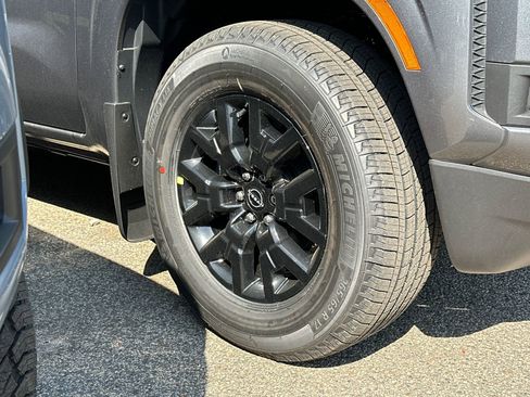 New 2026 Nissan Frontier SV w/ Tow Package RWD image 5