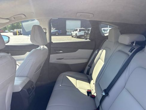 Certified 2025 Nissan Murano SV AWD/4WD image 27