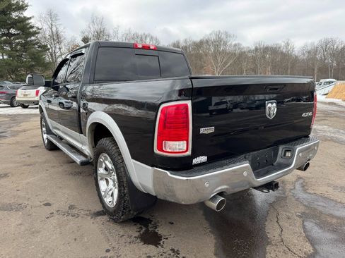Used 2014 RAM 1500 Laramie w/ Trailer Tow Group image 3