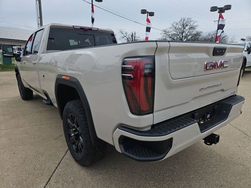New 2026 GMC Sierra 3500 AT4 w/ AT4 Premium Plus Package image 3