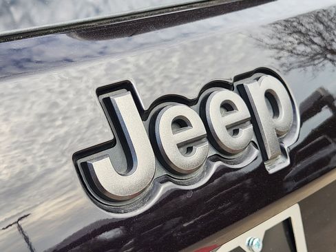 Used 2021 Jeep Grand Cherokee High Altitude image 9