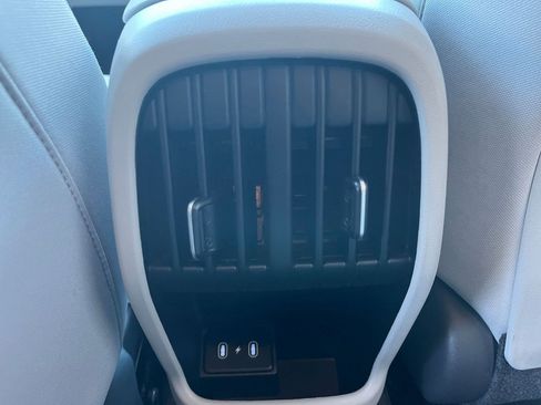 Used 2025 Hyundai Kona SEL image 24