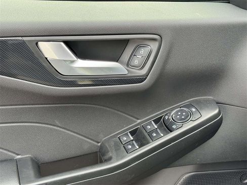 New 2026 Ford Escape ST-Line Select image 16