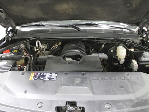 Used 2020 Chevrolet Suburban Premier image 49