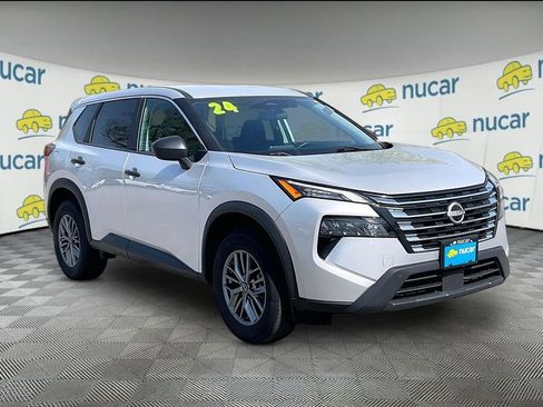 Used 2024 Nissan Rogue S AWD/4WD image 1